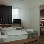 Arena Hotel
