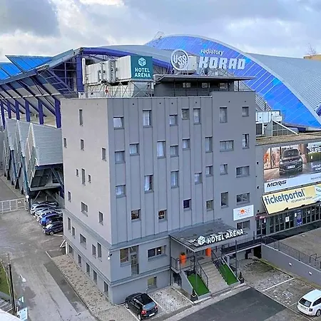 Arena 3*